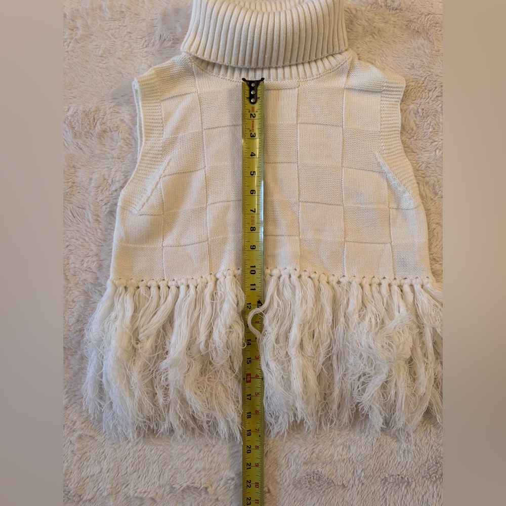 SHEIN Cream Checkerboard Fringe Turtleneck Sweater Vest XS - Picture 5 of 8